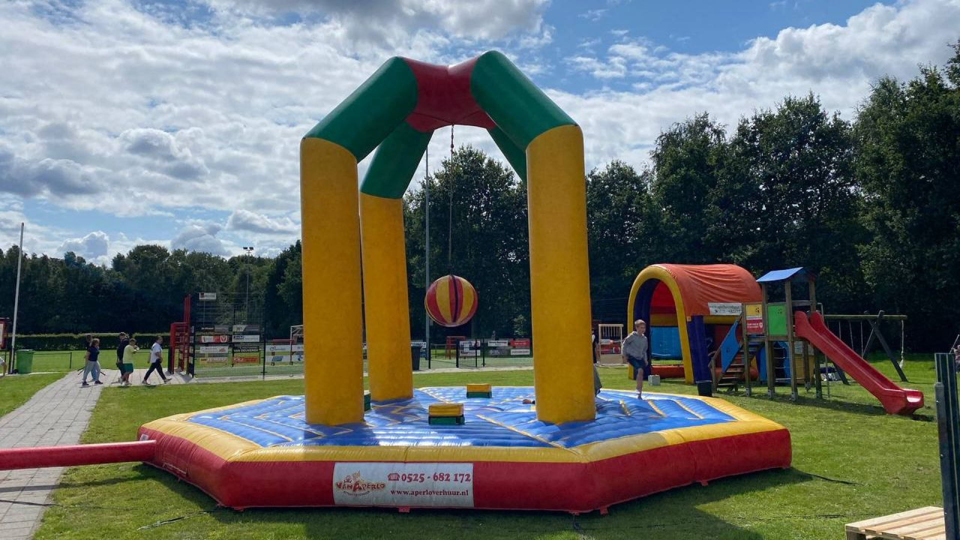 Foto: Leuke middag voor Oekraïense kinderen dankzij anonieme gulle gever