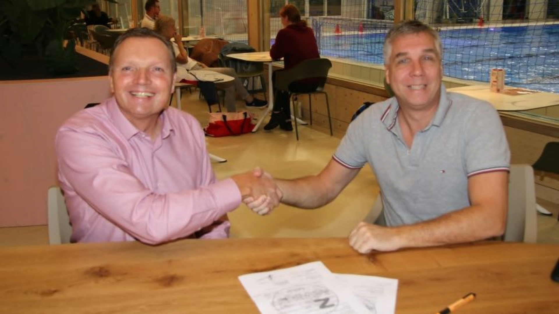 Foto: De Grote Sprong is de nieuwe hoofdsponsor van ZPC Nunspeet