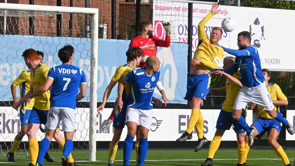 Foto: Kwetsbaar Veensche Boys wint van Delta Sport