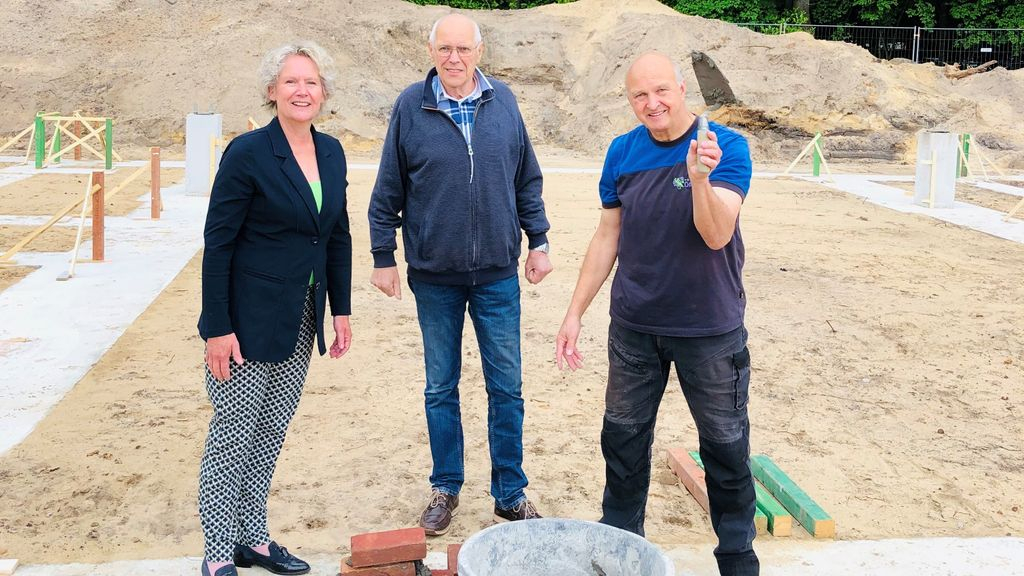 Foto: Eerste steen gelegd voor nieuwbouw Philadelphia Zorg in Vierhouten
