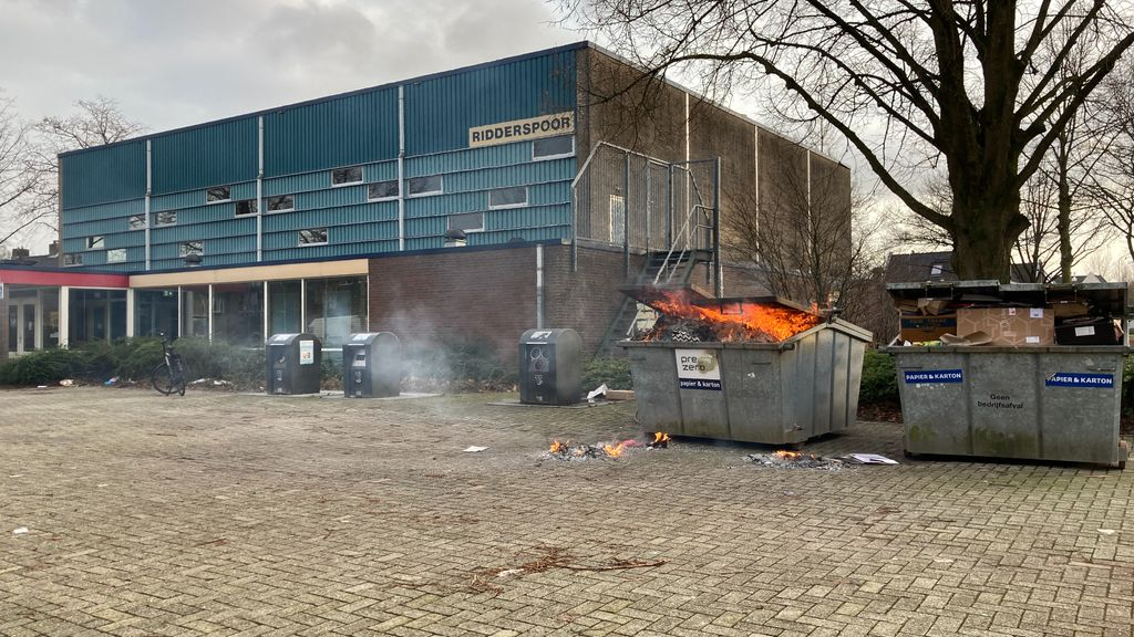Foto: Wéér containerbrand in Hoevelaken