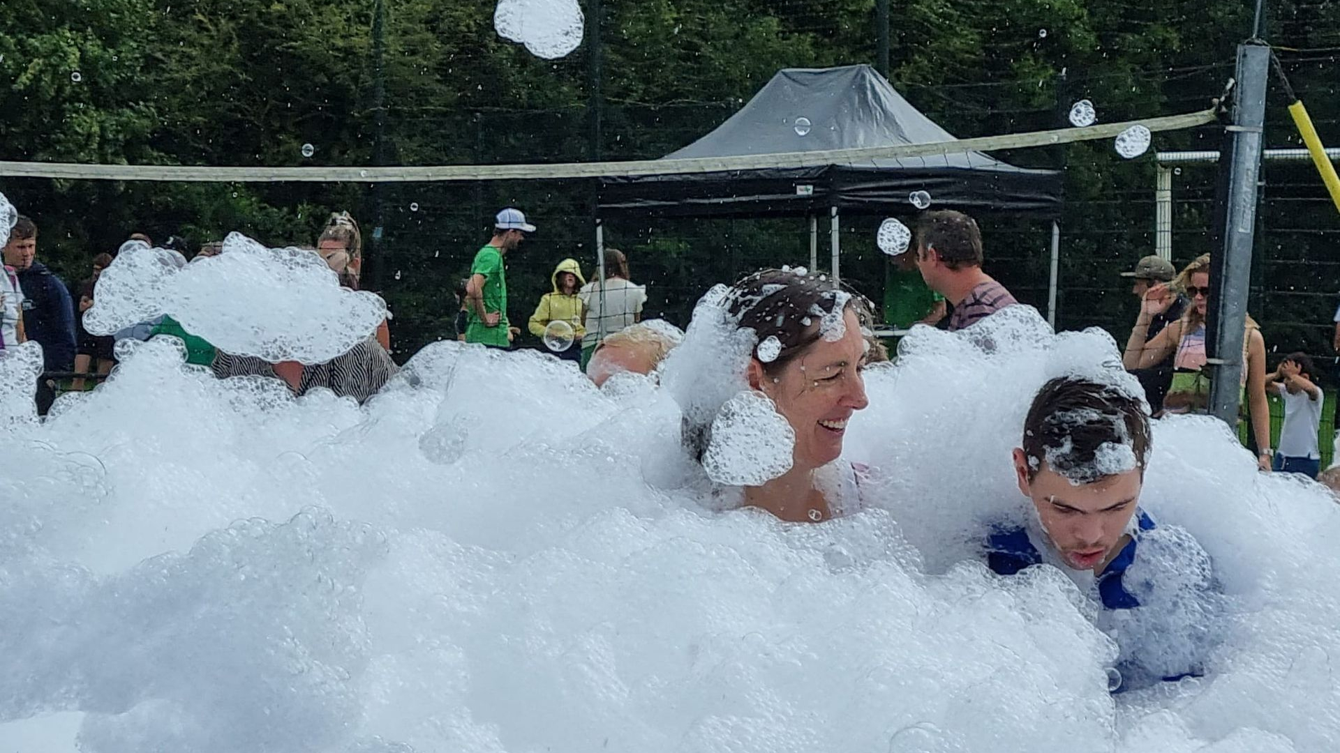 Foto: Schuimparty succesvolle bijna-afsluiter Summer Expierence