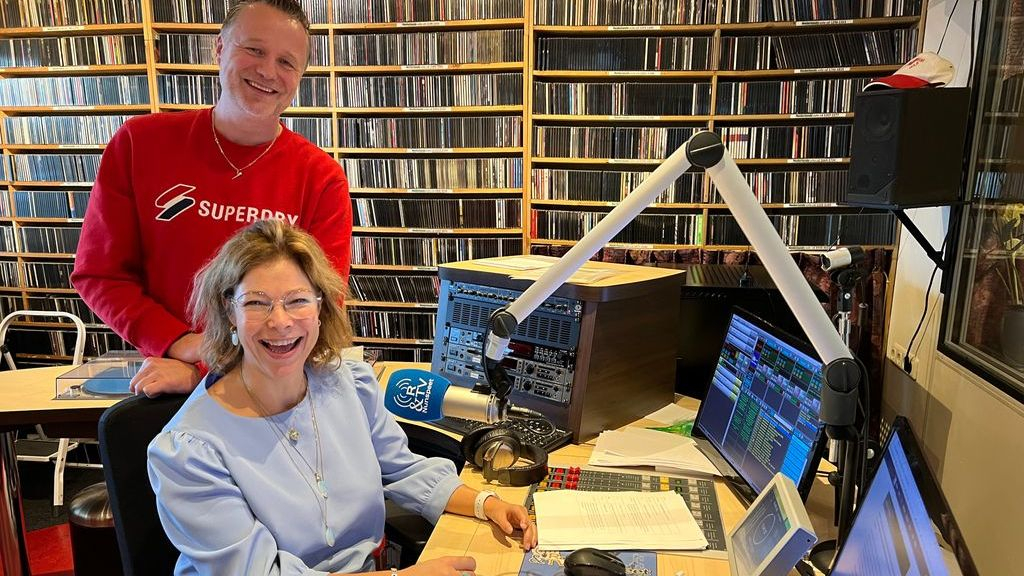 Foto: Terugblik op het Oudejaarsgesprek met een tevreden waarnemend burgemeester Céline Blom