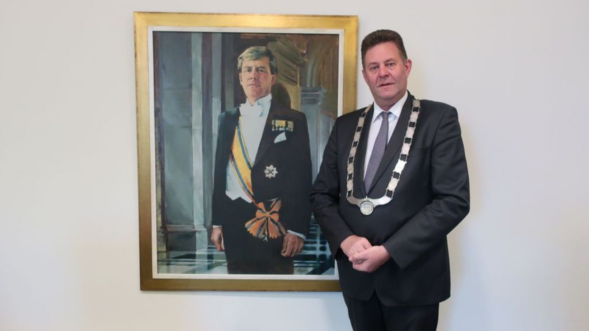 Foto: Een eerbetoon aan oud-burgemeester van de Weerd