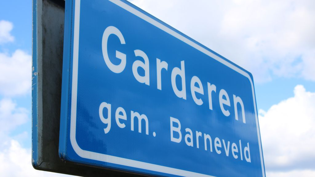 Foto: Verbod voor vrachtverkeer in Garderen ingesteld