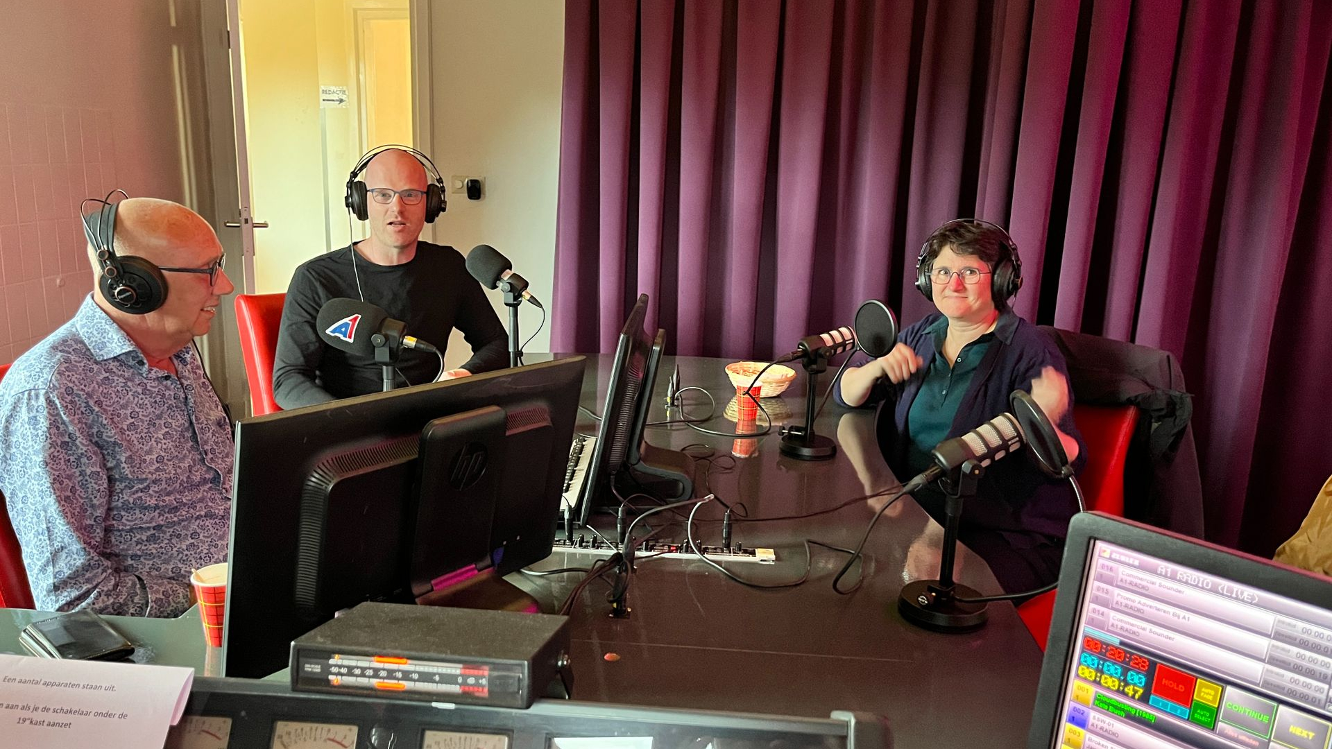 Foto: Wie is uit het juiste hout gesneden?