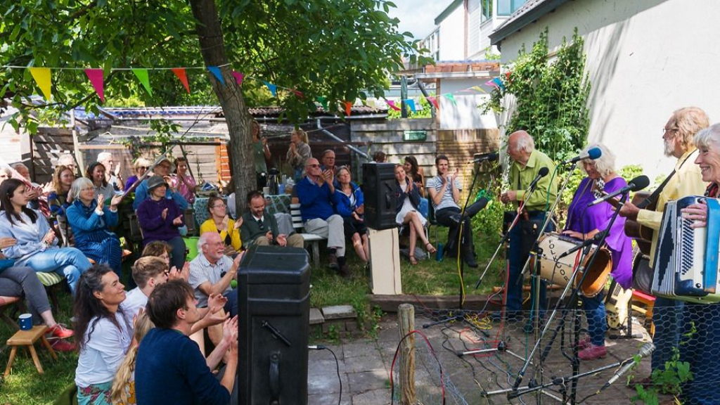 Foto: Gluren bij 34 buren in Harderwijk afgelopen zondag