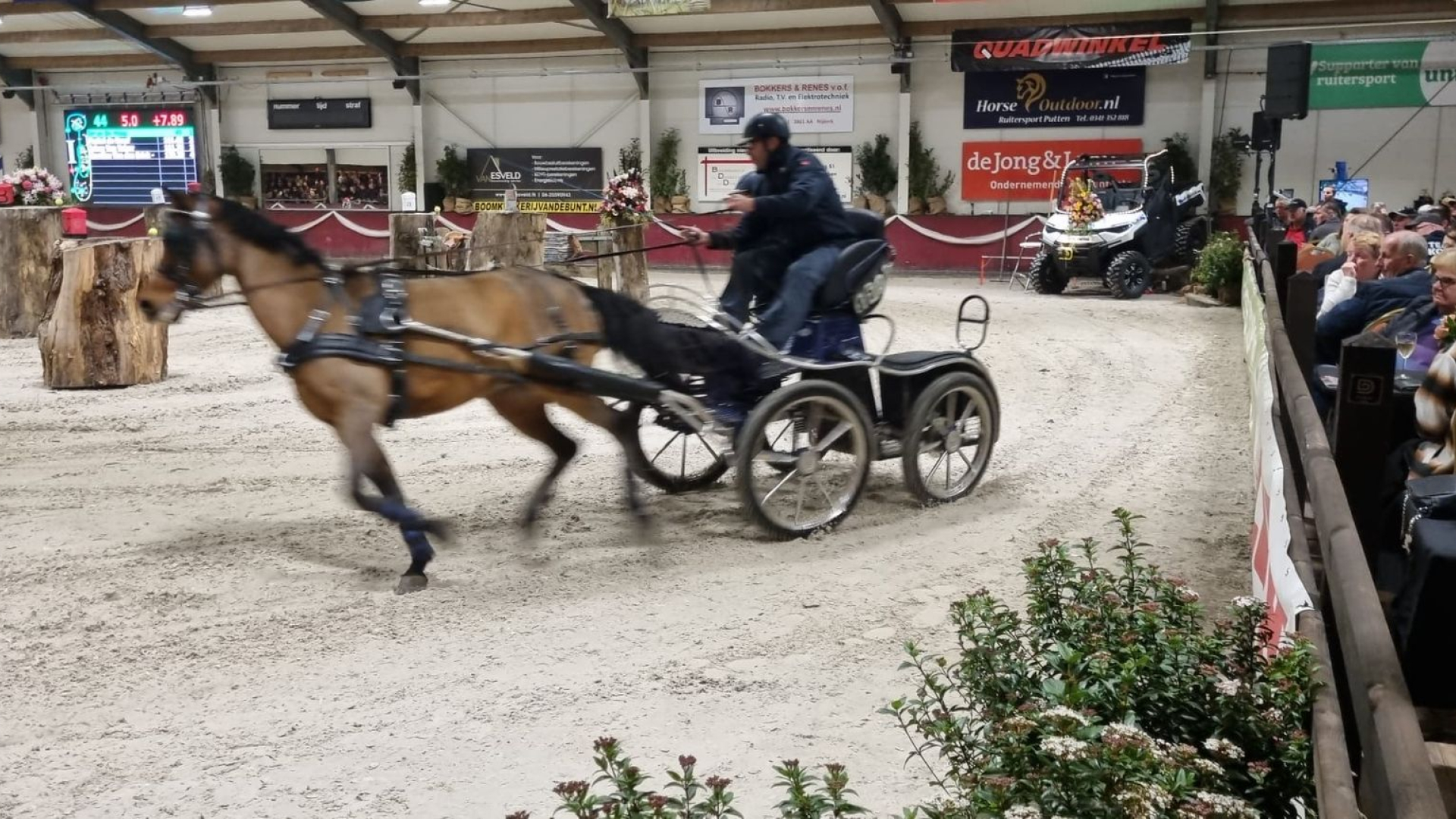 Foto: MenIndoor Nijkerk, bomvol programma met heel veel publiek