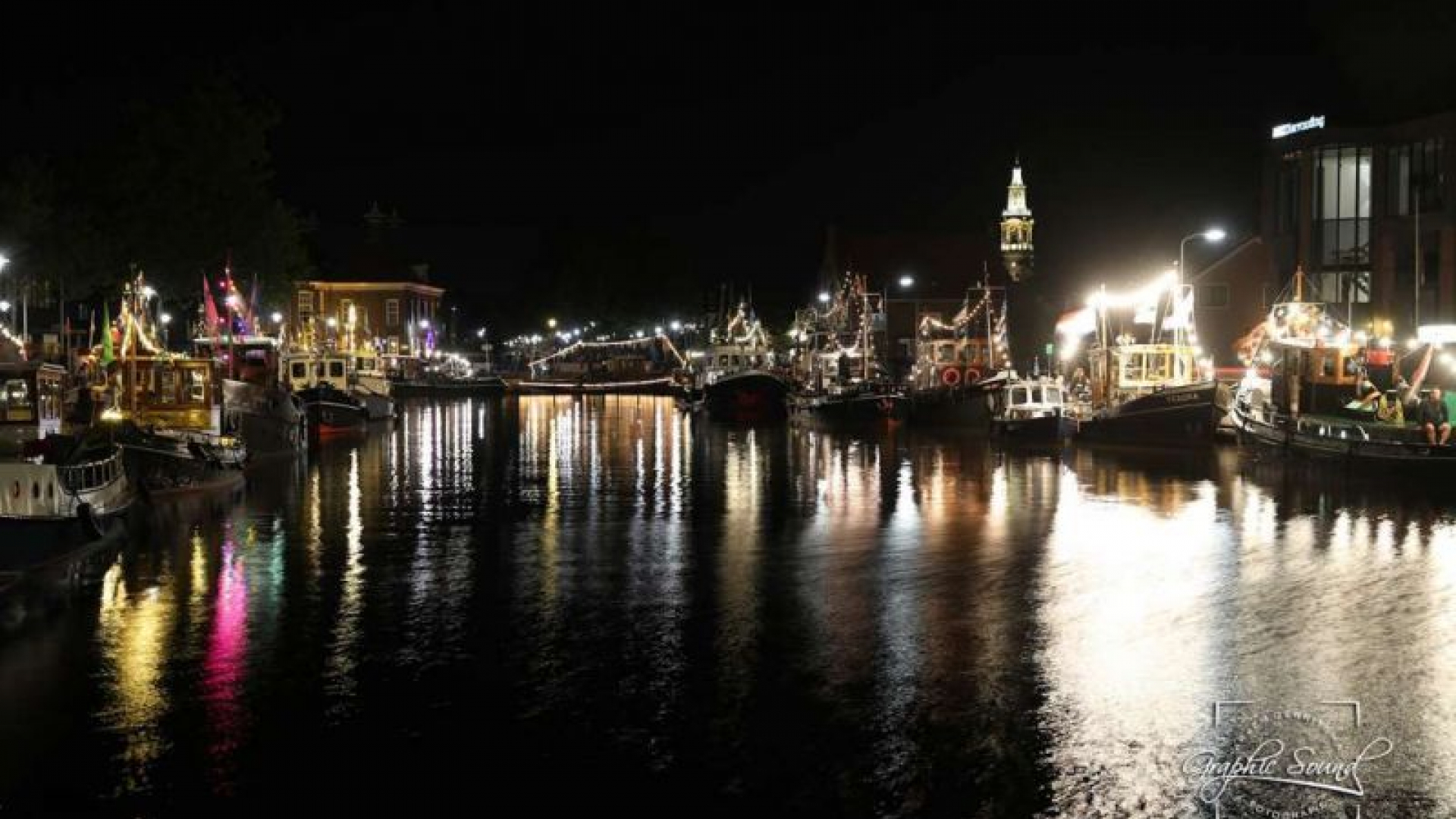 Foto: Twee september Sleepbootdagen en Shantyfestival in Nijkerk