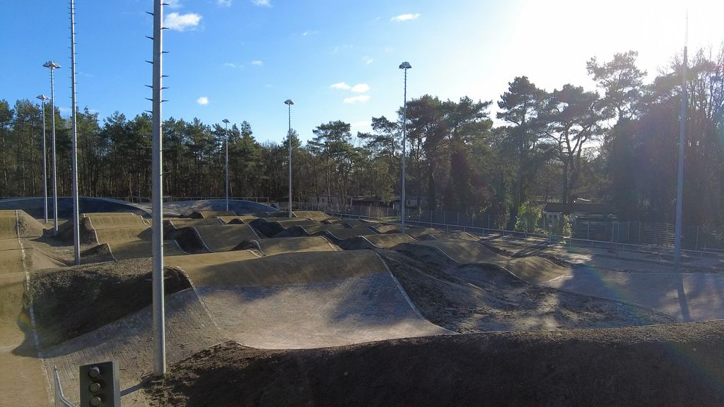 Foto: Fietscrossbaan De Volharding is bijna klaar