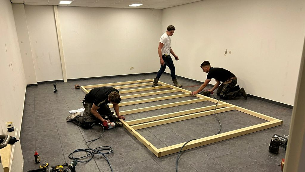 Foto: Voormalig GPS kantoorpand omgetoverd tot opvanglocatie voor 37 vluchtelingen