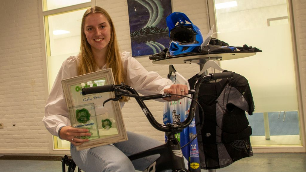 Foto: Jo Huisman Trofee uitgereikt