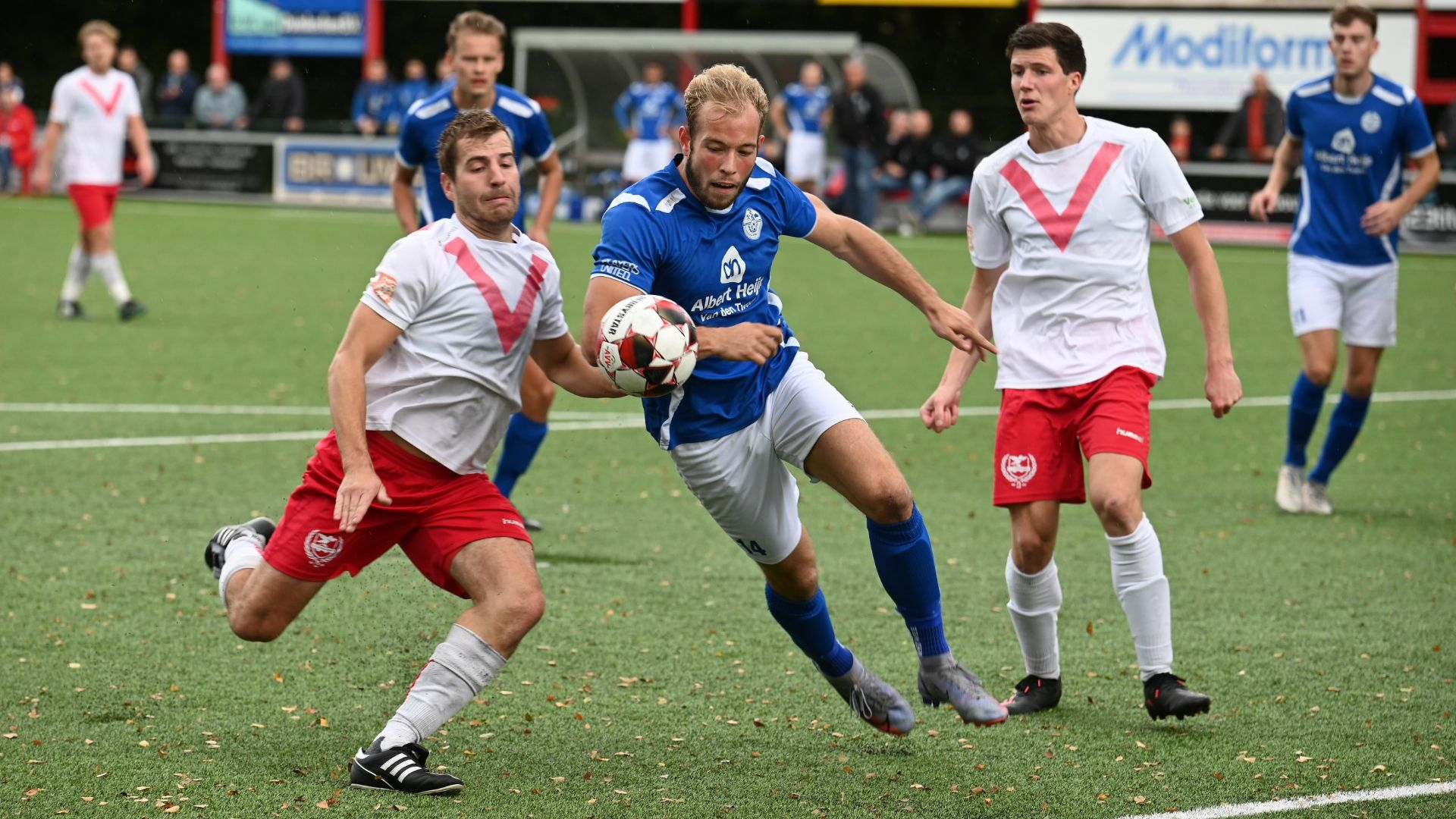 Foto: Veensche Boys en Valleivogels in evenwicht