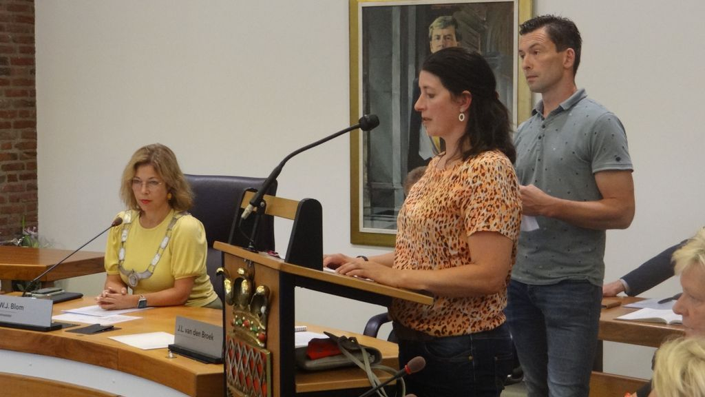 Foto: Boeren spreken lokale politici toe: “Laten we samen optrekken richting provincie en landelijke overheid”