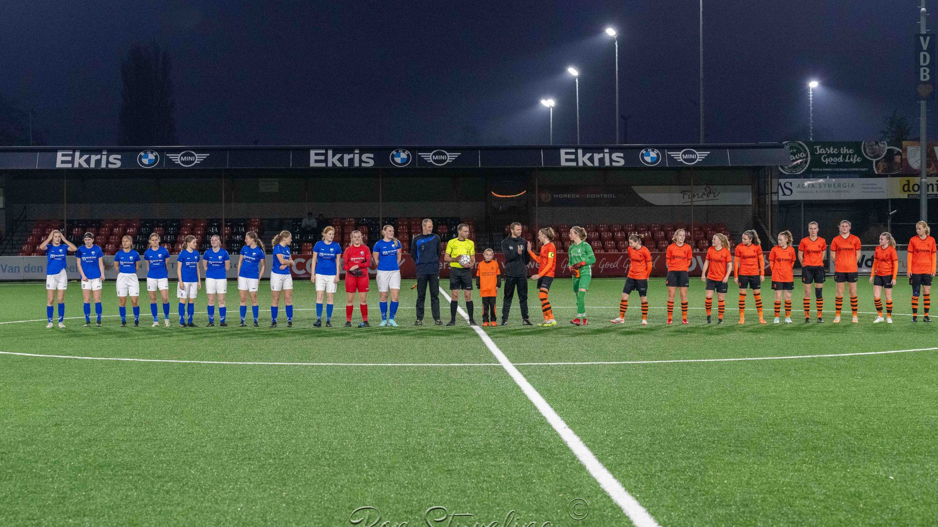 Foto: Sparta VR1 door naar laatste 8 na zenuwslopende strafschoppenserie