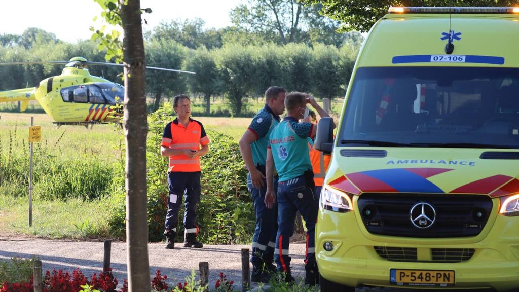 Foto: Reanimatie heeft grote impact op zwembadpersoneel: 'Dit vergeet je niet meer'