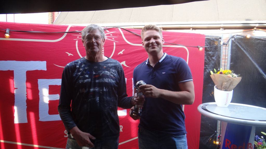 Foto: De Zaak wint zomeravond voetbalcompetitie