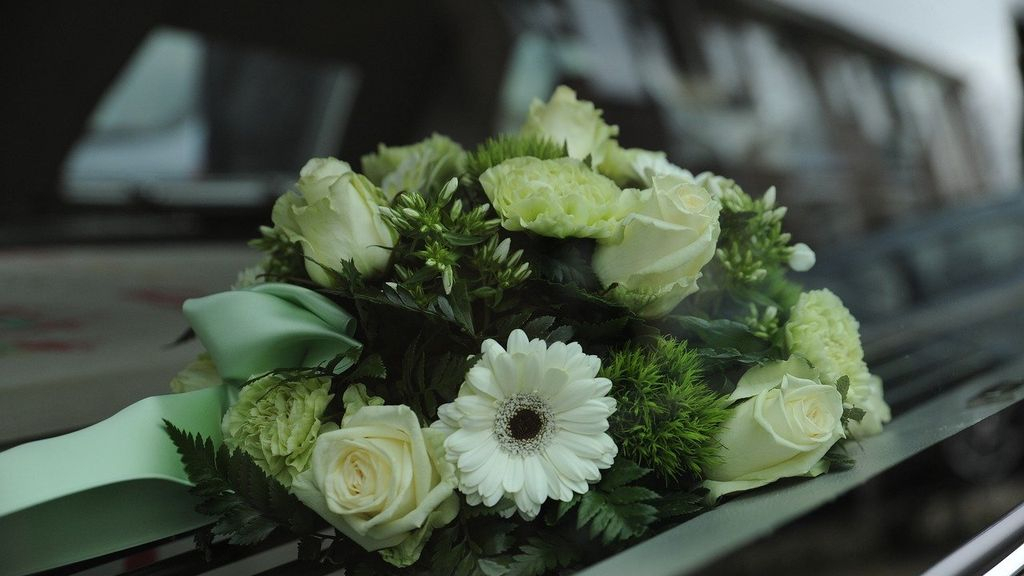 Foto: Op zoek naar een uitvaartverzekering? Hier moet je op letten!