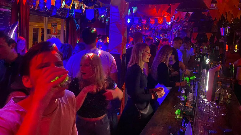 Foto: Corona-uitbraak na feest in De Zaak, zeker twaalf besmettingen