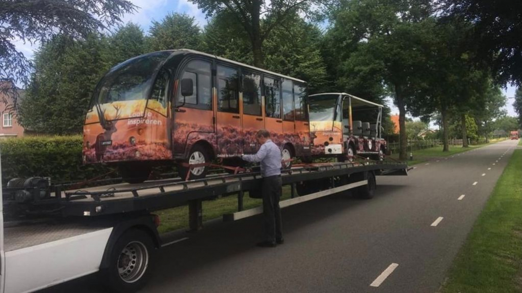 Foto: Toeristentreintje van stal gehaald