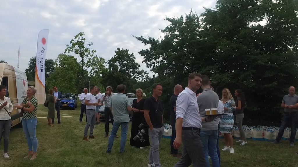 Foto: Ondernemers ontmoeten elkaar op grote schaal door Stad in Bedrijf