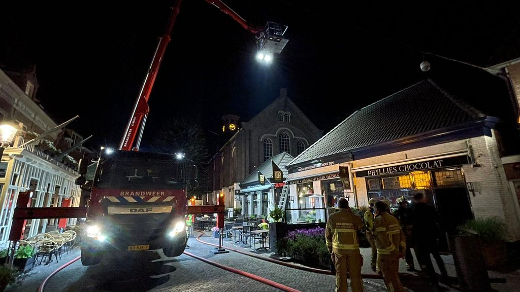 Foto: Oproep tot getuigen brand bij restaurant aan de Dorpsstraat