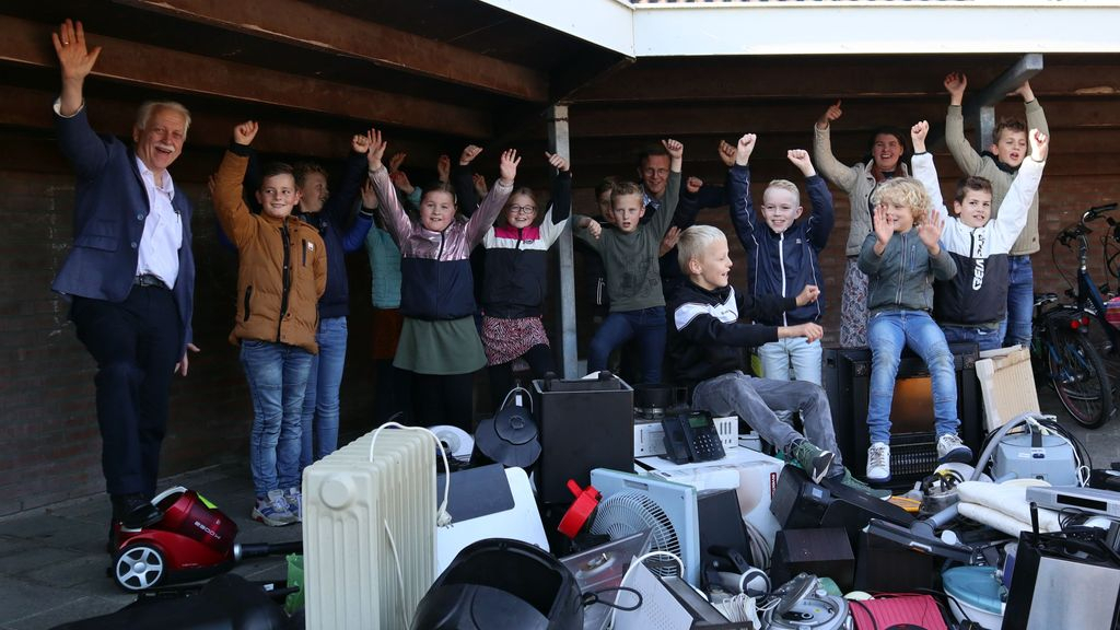 Foto: E-waste race gewonnen door Mattanjaschool uit Doornspijk