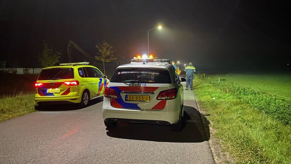 Foto: Motorrijder gaat onderuit op de Oosteinderweg in Nunspeet