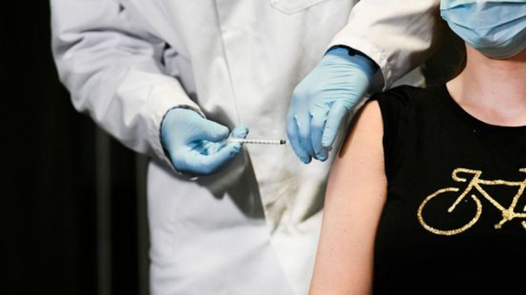 Foto: 'Gemiste kans dat vaccinatiebus niet naar Kootwijkerbroek is gegaan'