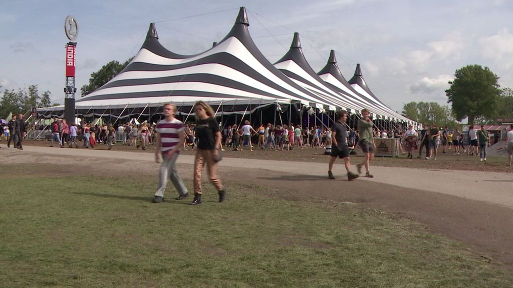 Foto: Veluwe blijft last houden van herrie, Lowlands en Defqon.1 mogen uitbreiden