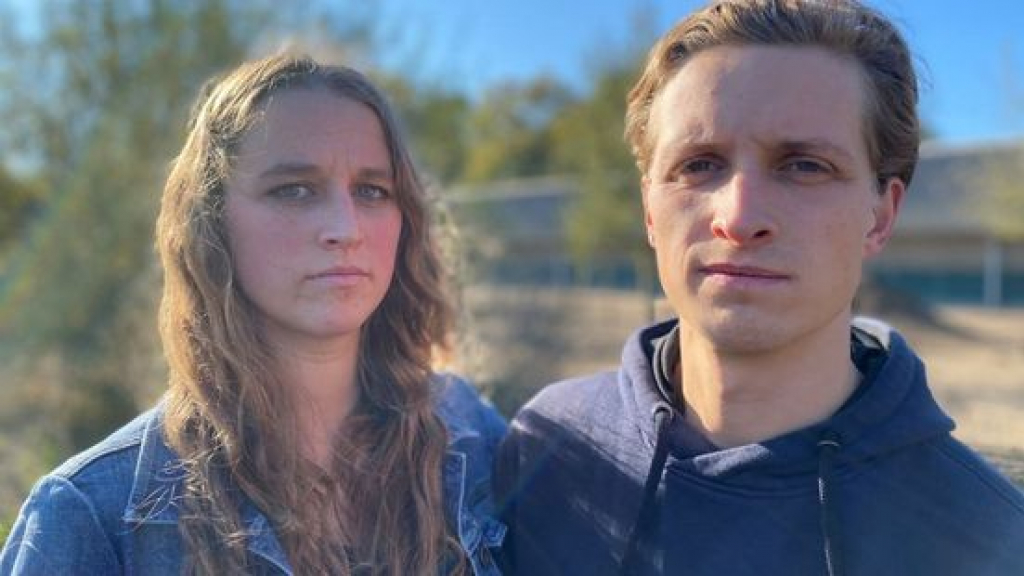 Foto: Géén vogelgriep bij zorgboerderij Barneveld waar duizenden kippen zijn geruimd