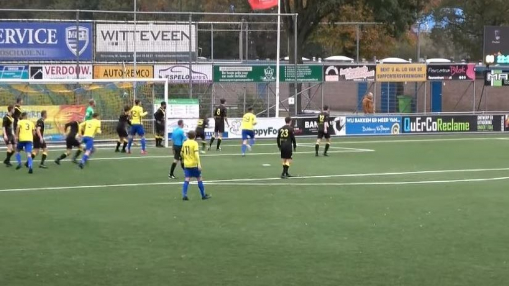 Foto: Nunspeet pakt opnieuw de winst en doet goede zaken