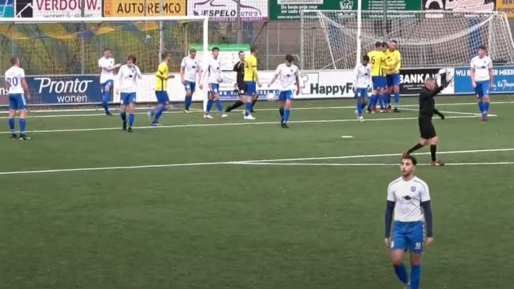 Foto: Nunspeet wint oefenwedstrijd van Urk met ruime cijfers