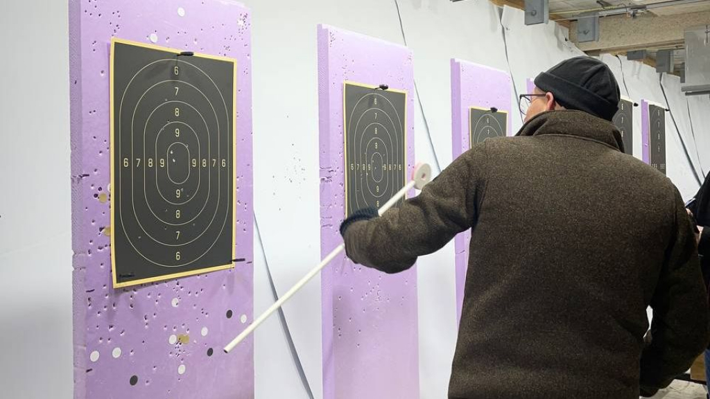 Foto: Veel animo voor Service Pistool wedstrijd