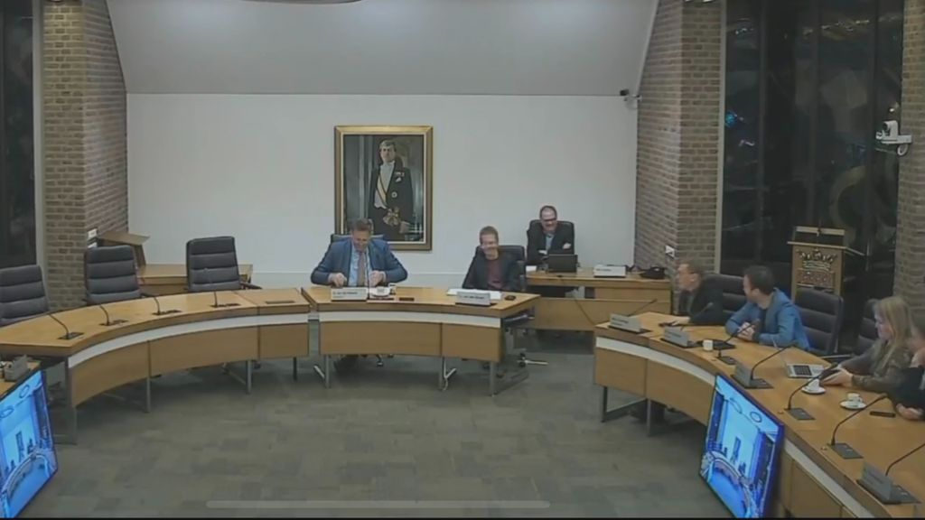 Foto: ‘De niet-stemmer is de grootste fractie in de raad’