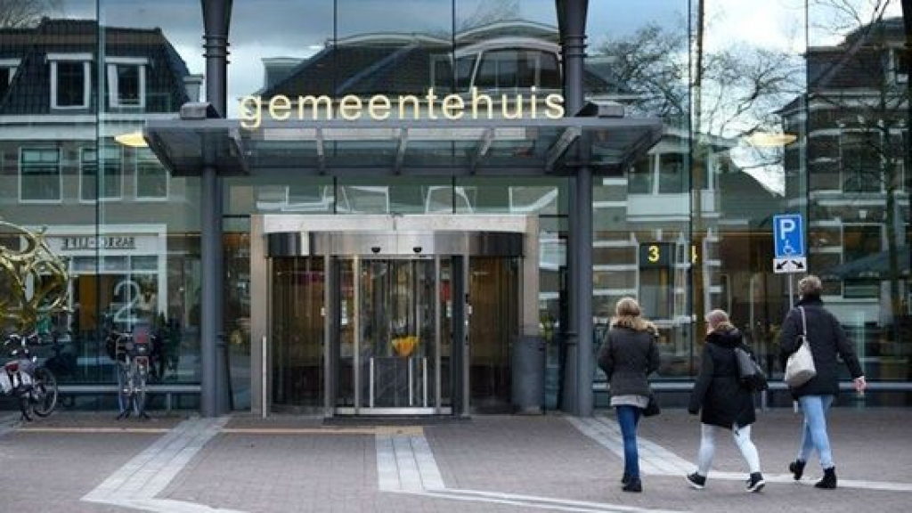 Foto: Barneveld stuurt open brief naar Rutte over winkelsluiting: 'Wij maken ons ernstig zorgen'