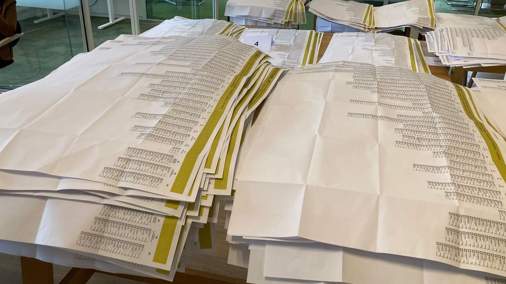 Foto: De kieslijsten zijn nu genummerd