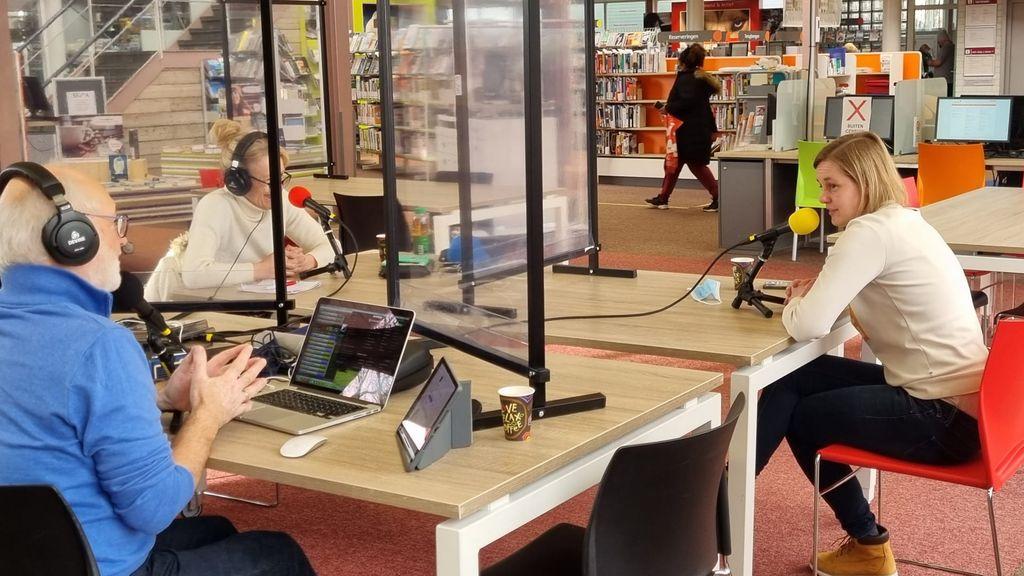 Foto: Bouwen in het bestaande groen of de lucht in? Irene Moes (PRO21) legt de mogelijkheden en de dilemma's uit