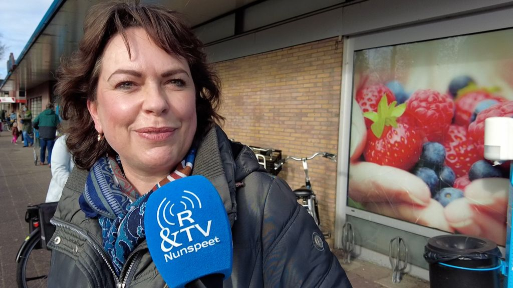 Foto: Wel of geen koopzondag en willen we betalen voor afval op basis van gewicht?