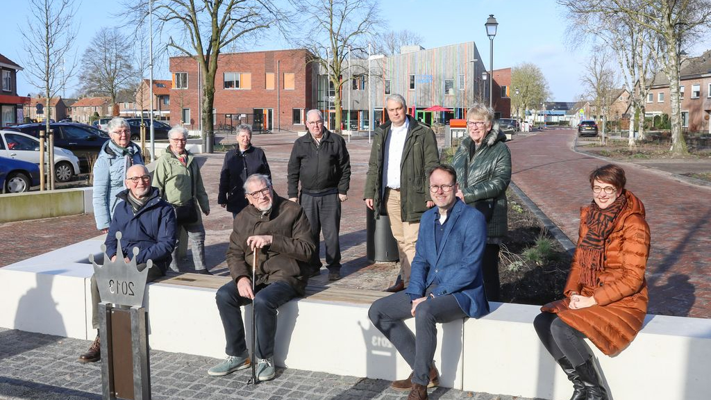 Foto: Een nieuwe plek om elkaar te ontmoeten in Nijkerkerveen