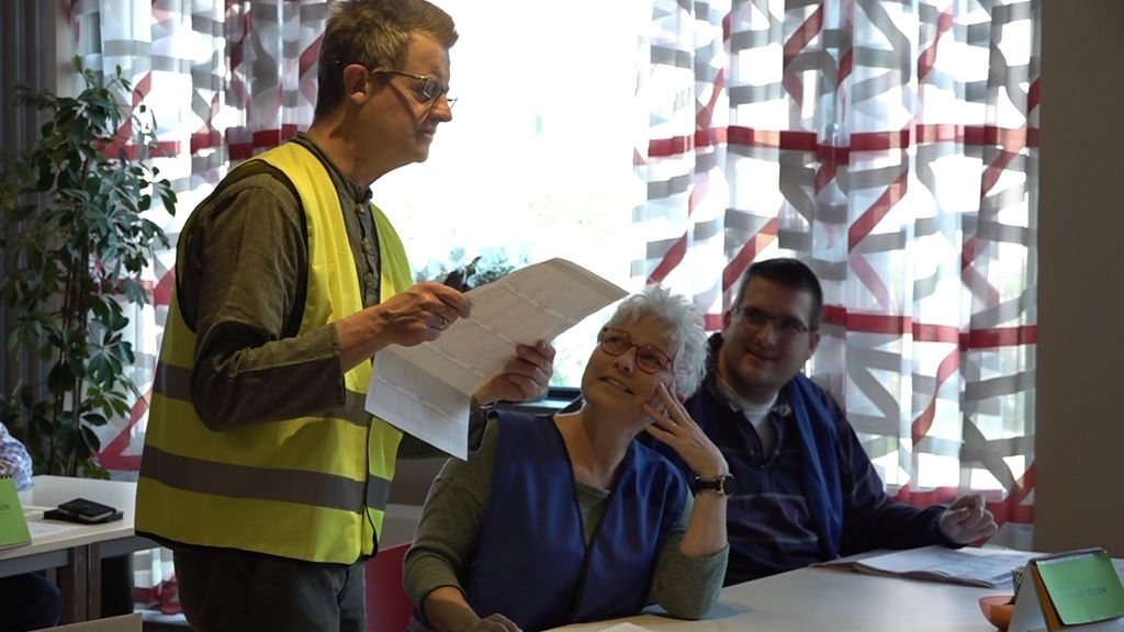 Foto: Lokale partij vraagt hertelling aan… en verliest een zetel