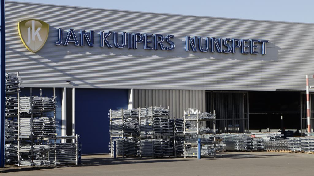 Foto: Jan Kuipers gaat zwaar productiewerk afstoten