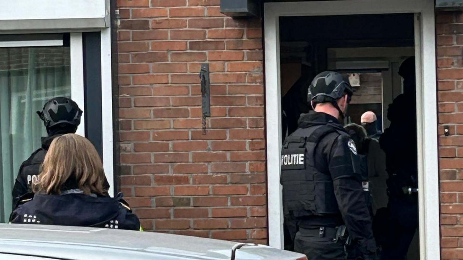 Foto: Aanhouding na brand Marktstraat Nunspeet