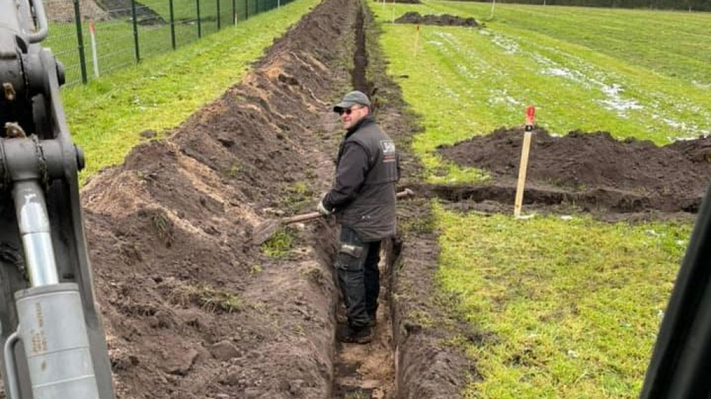 Foto: Werkzaamheden voor zonneveld gestart