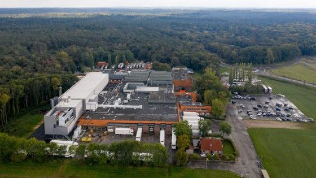 Foto: Stroomproblematiek zorgt voor vertraging kaveluitgifte De Kolk