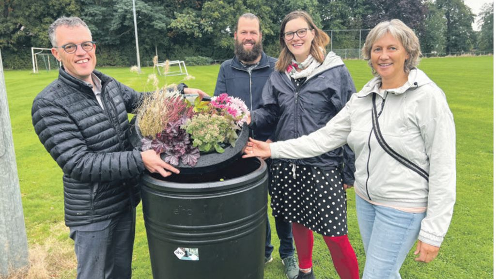 Foto: Regenton voor winnaar prijsvraag Groene Markt