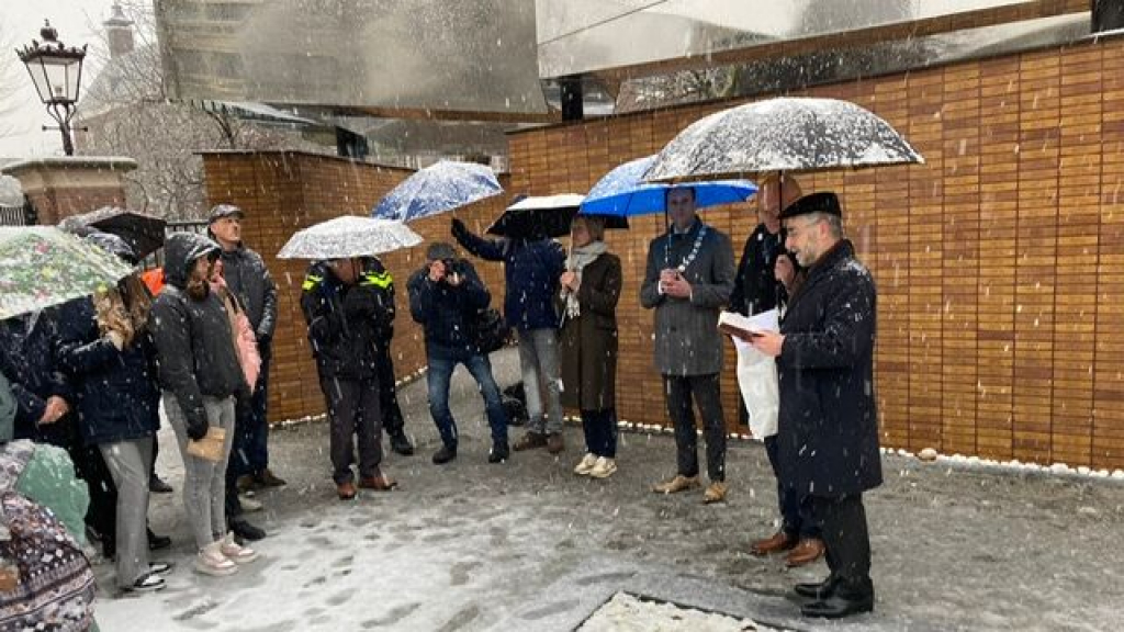 Foto: 99 Joodse Harderwijkers herdacht met adoptie van hun namen