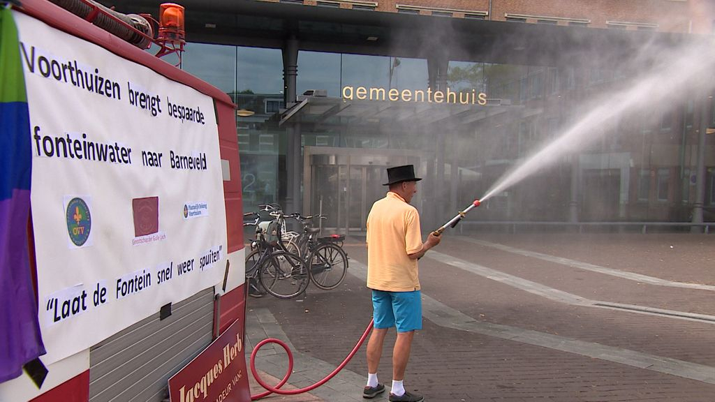 Foto: Kapotte fontein komt inwoners de neus uit