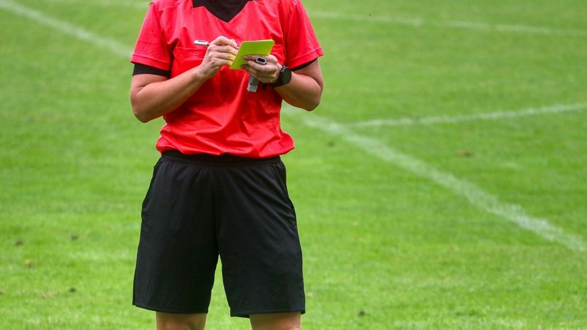 Foto: Punt aftrek voor Nunspeet en WHC door KNVB