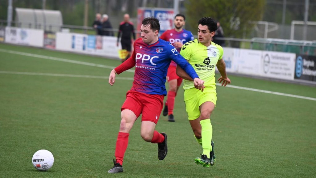 Foto: Vizier Veensche Boys pas in de tweede helft op scherp